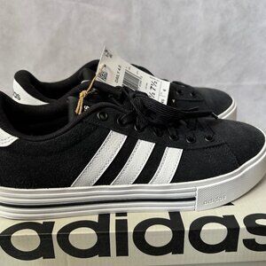 Adidas Daily 4.0 Unisex Shoes NWT, Black and White. Wms 7.5/ Men's 6.5